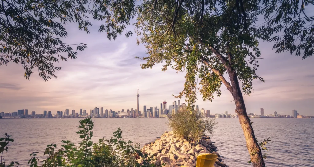 toronto skyline from the islands